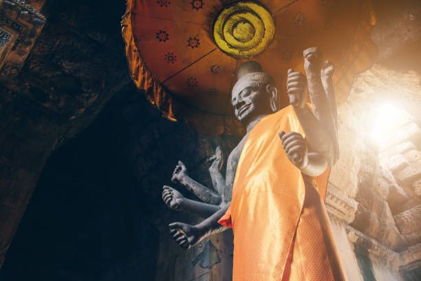 Lord vishnu at Angkor wat.jpg